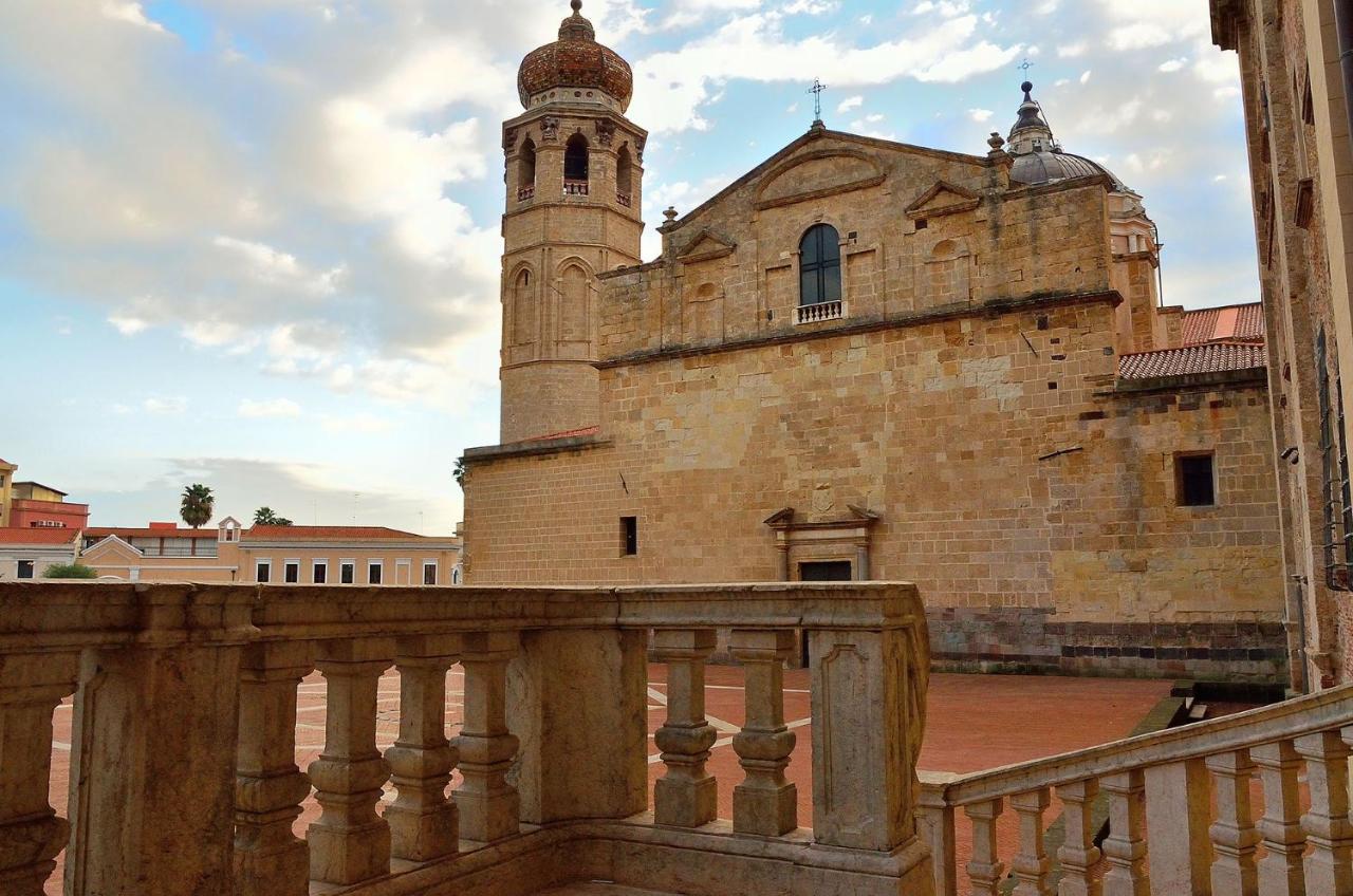 Dimora Del Chiostro Hotel Oristano Buitenkant foto