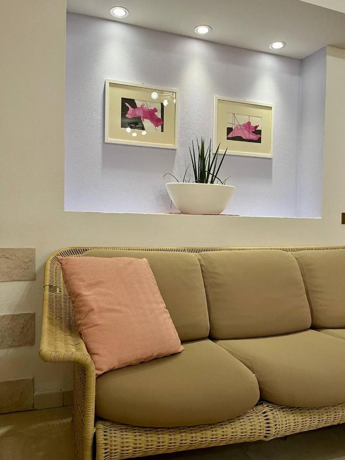 Dimora Del Chiostro Hotel Oristano Buitenkant foto