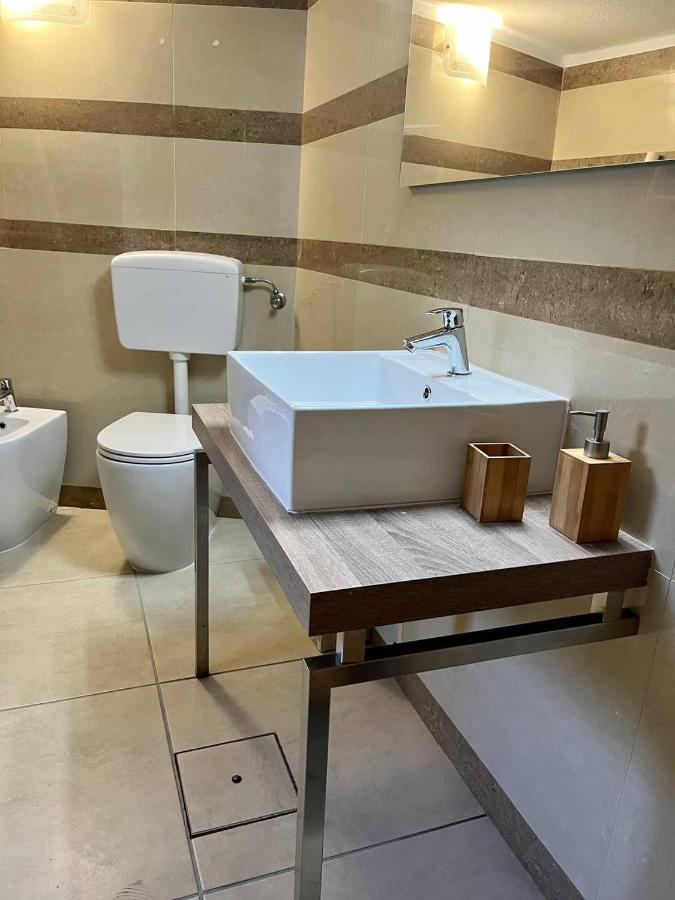 Dimora Del Chiostro Hotel Oristano Buitenkant foto